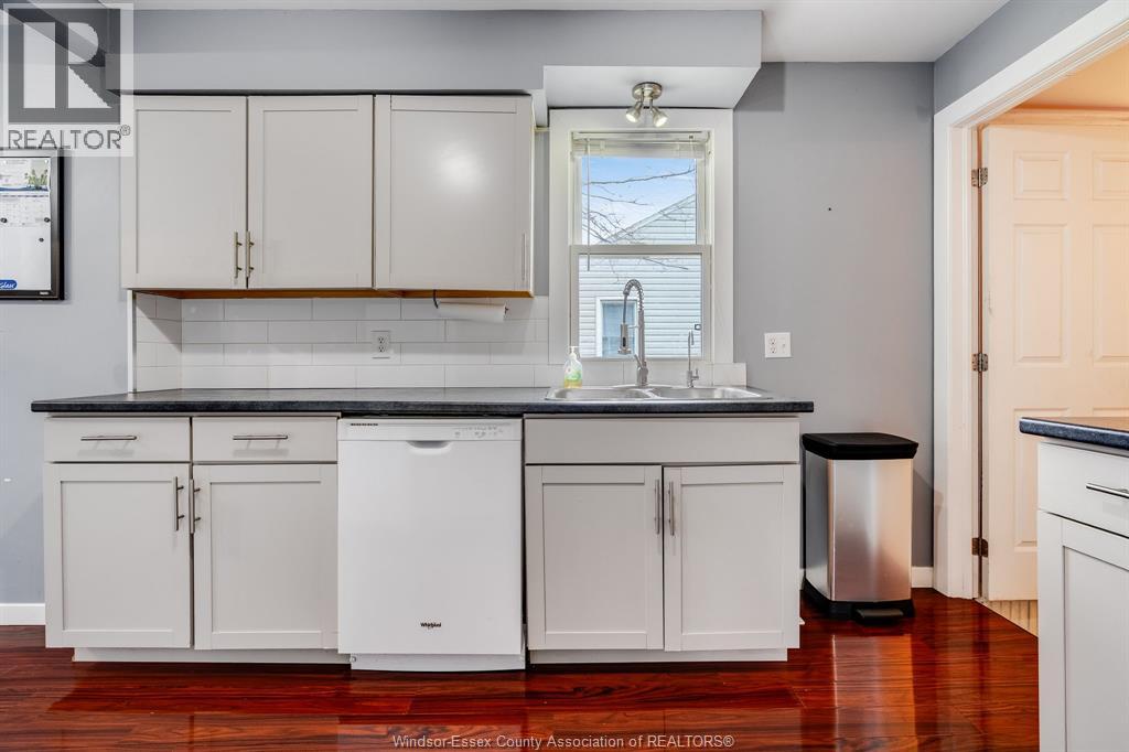 24 Maple STREET - 12