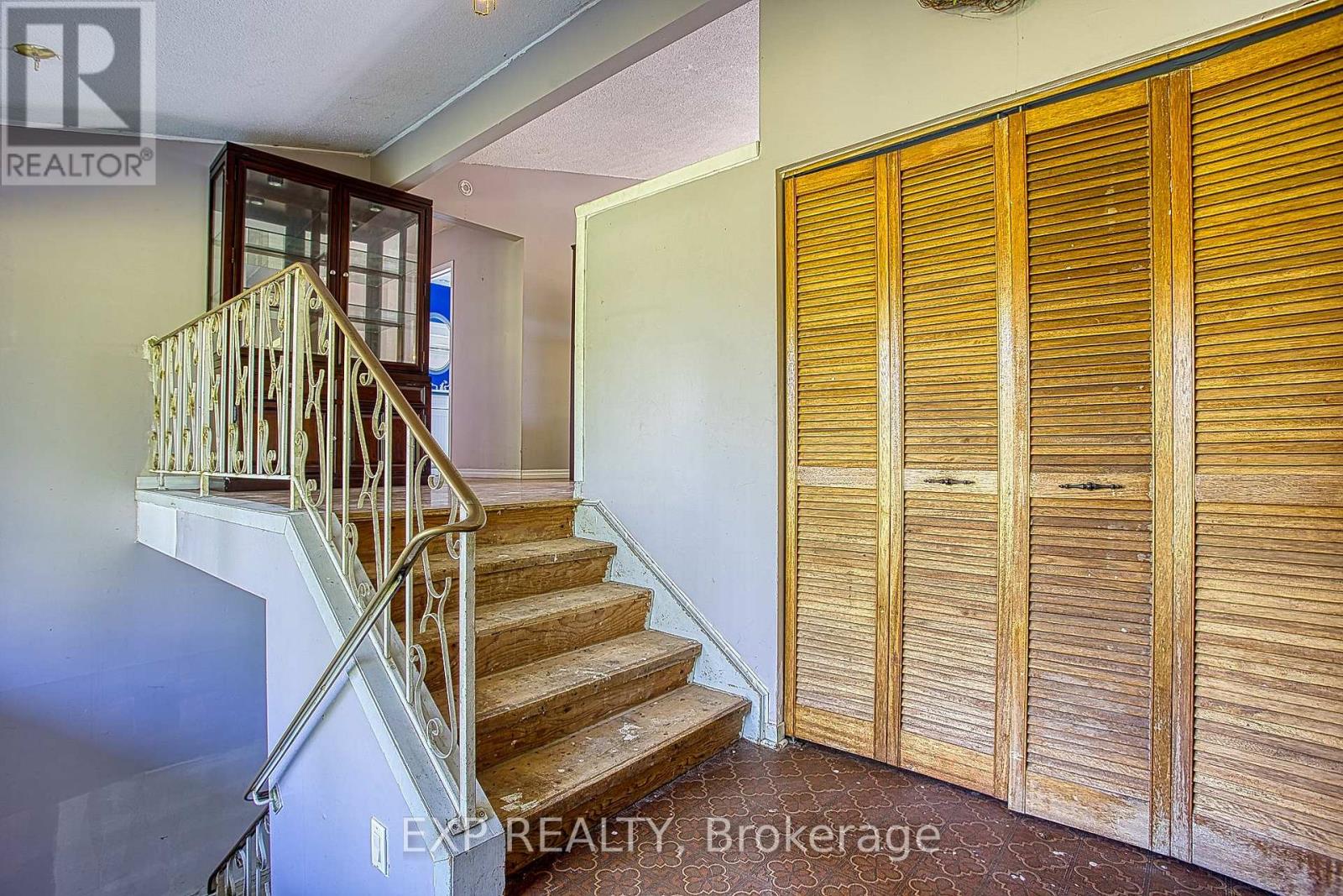 1169 NEBO ROAD - 5