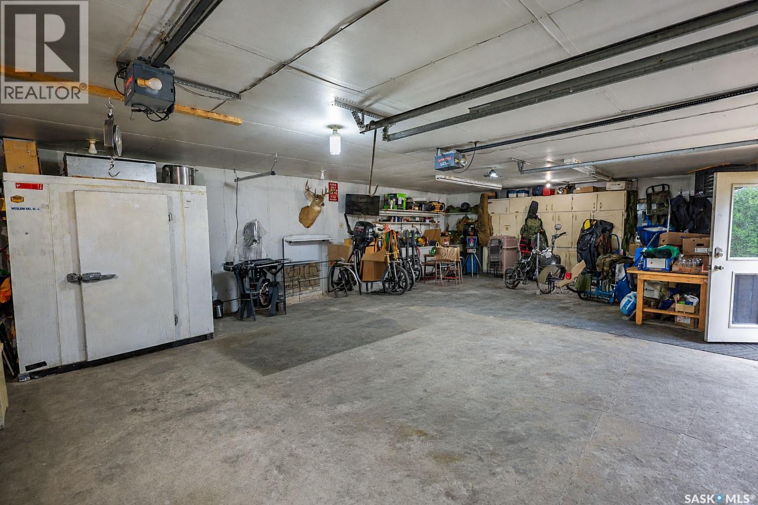 505 Marine DRIVE - 29