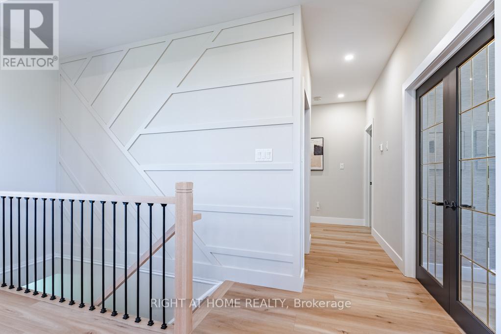 11 SETTLERS COURT - 26