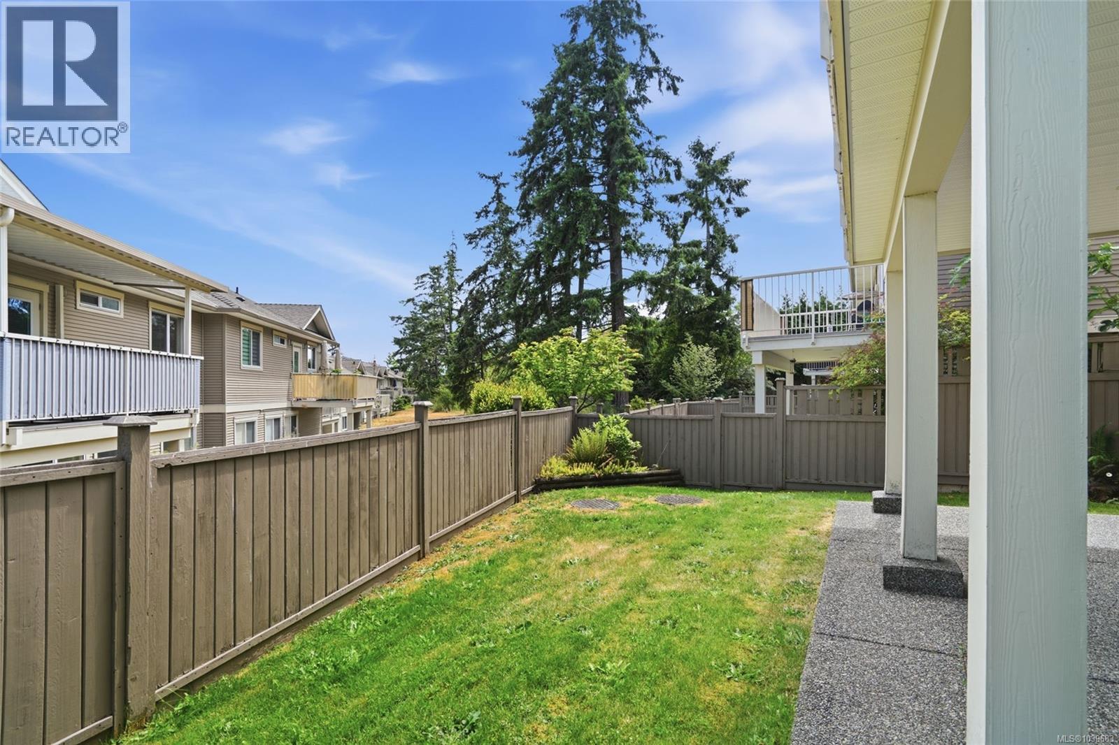 832 Brookfield Dr - 46