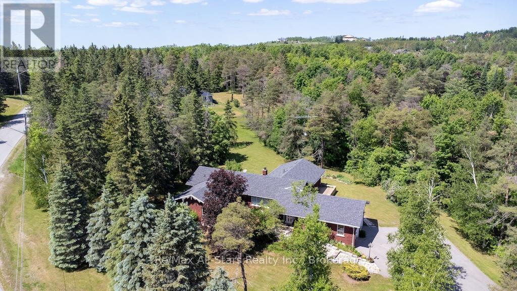 32 FOREST DRIVE - 39