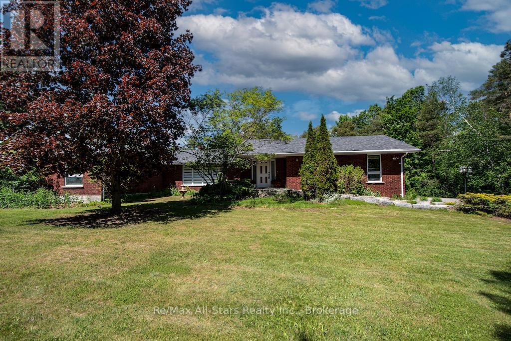32 FOREST DRIVE - 5