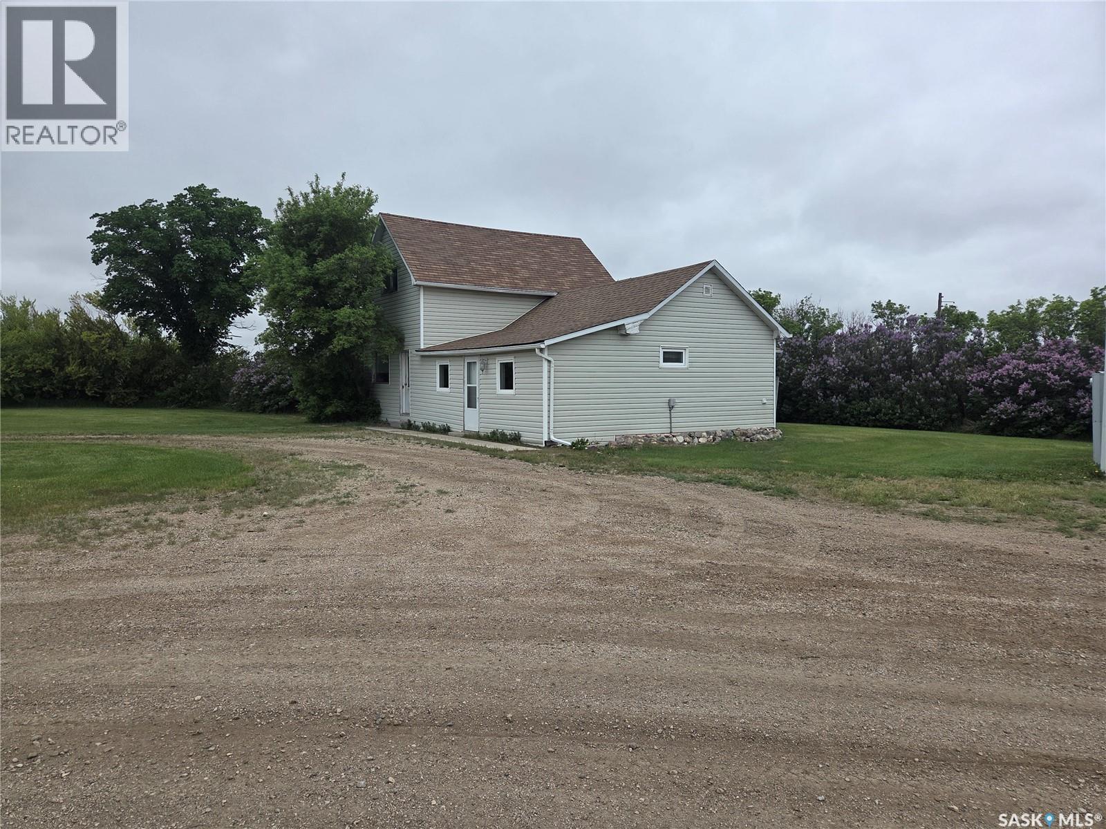 McVicar Acreage - 2