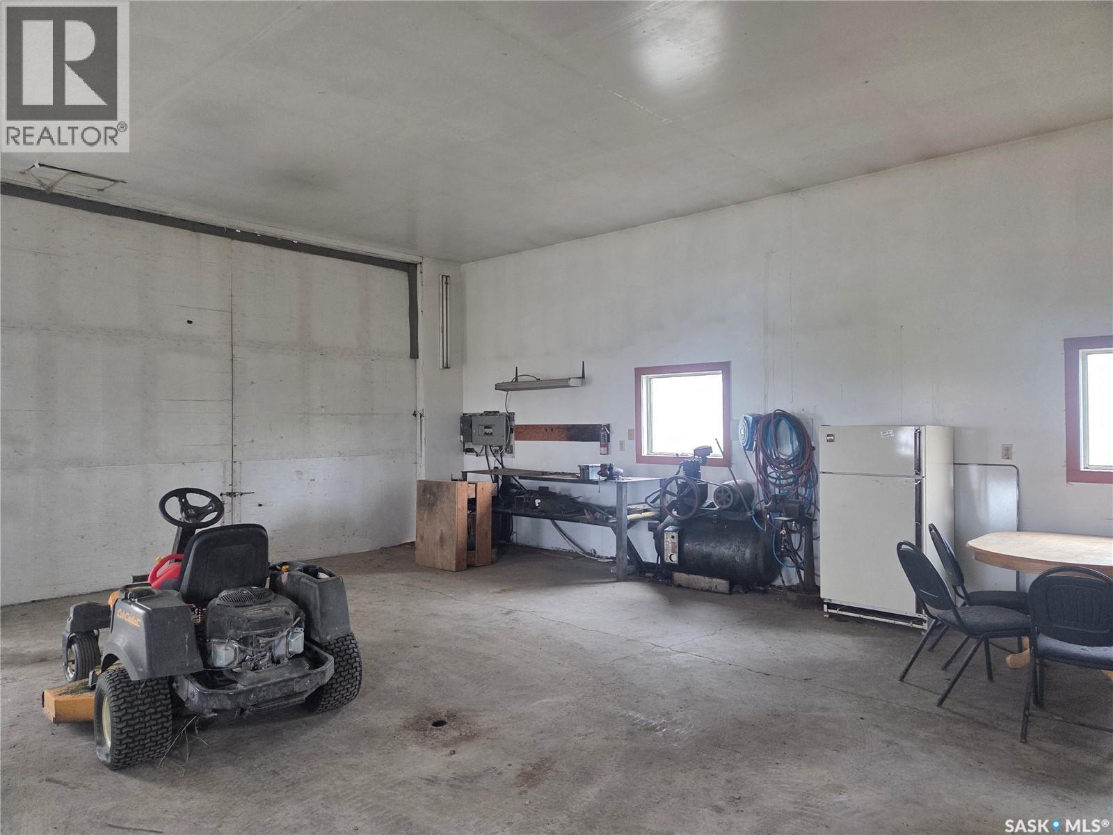 McVicar Acreage - 54