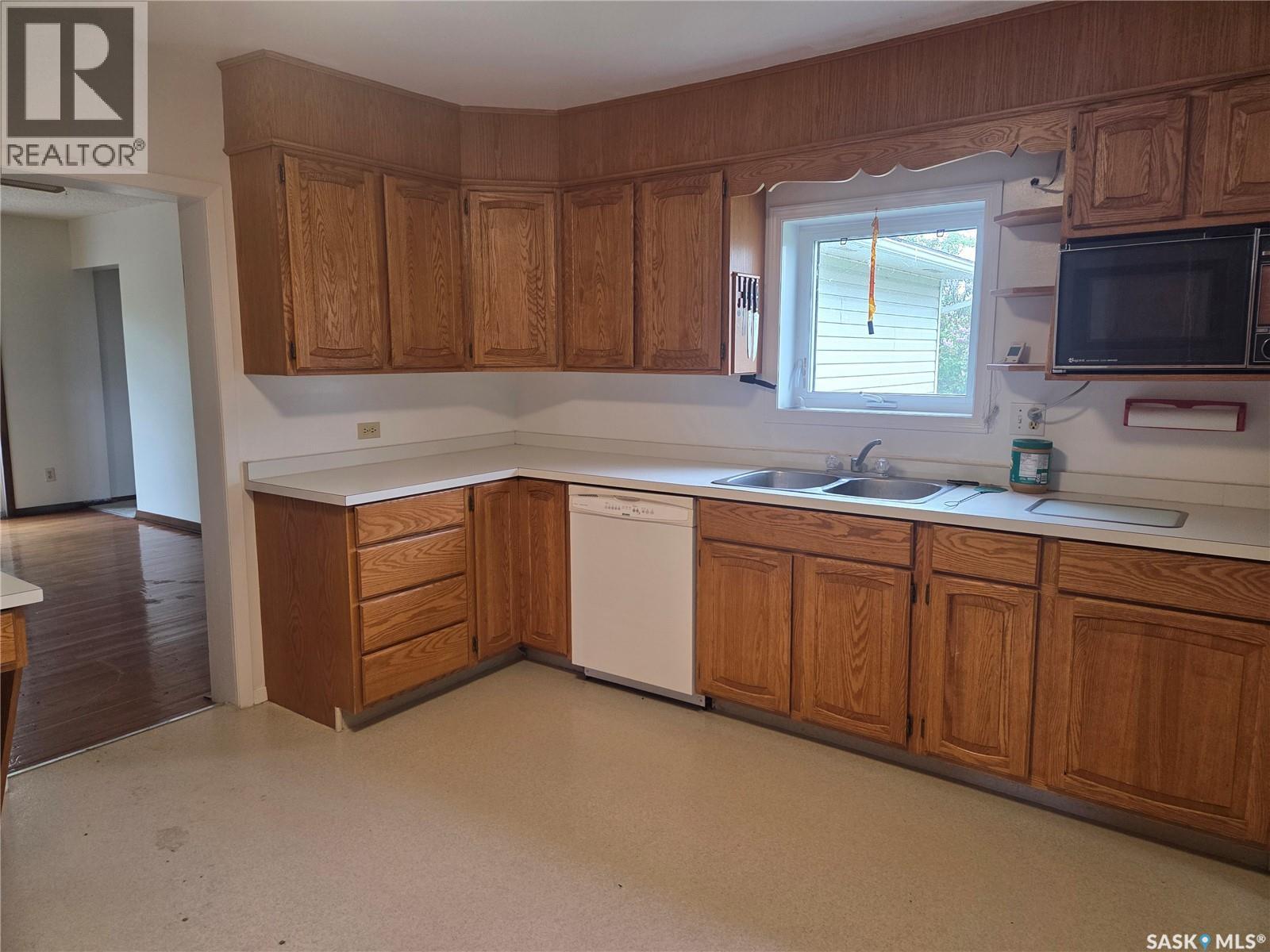 McVicar Acreage - 6