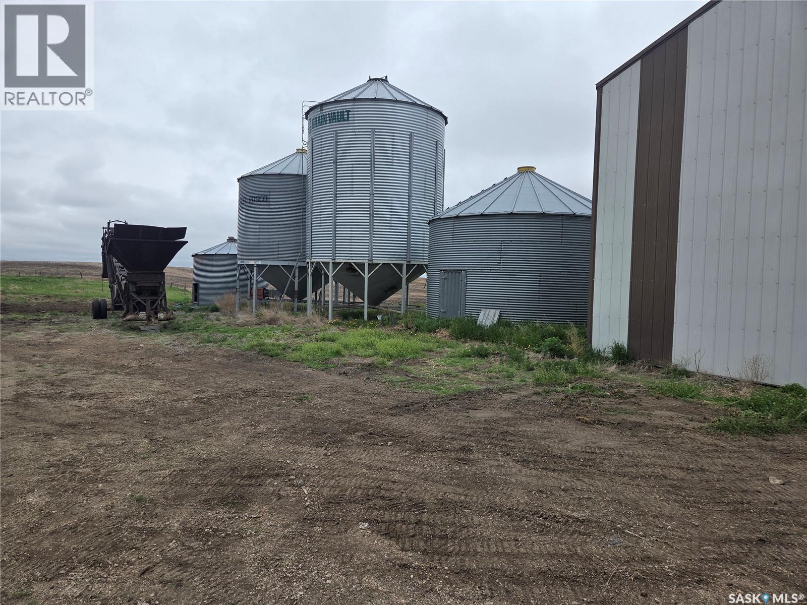 McVicar Acreage - 63