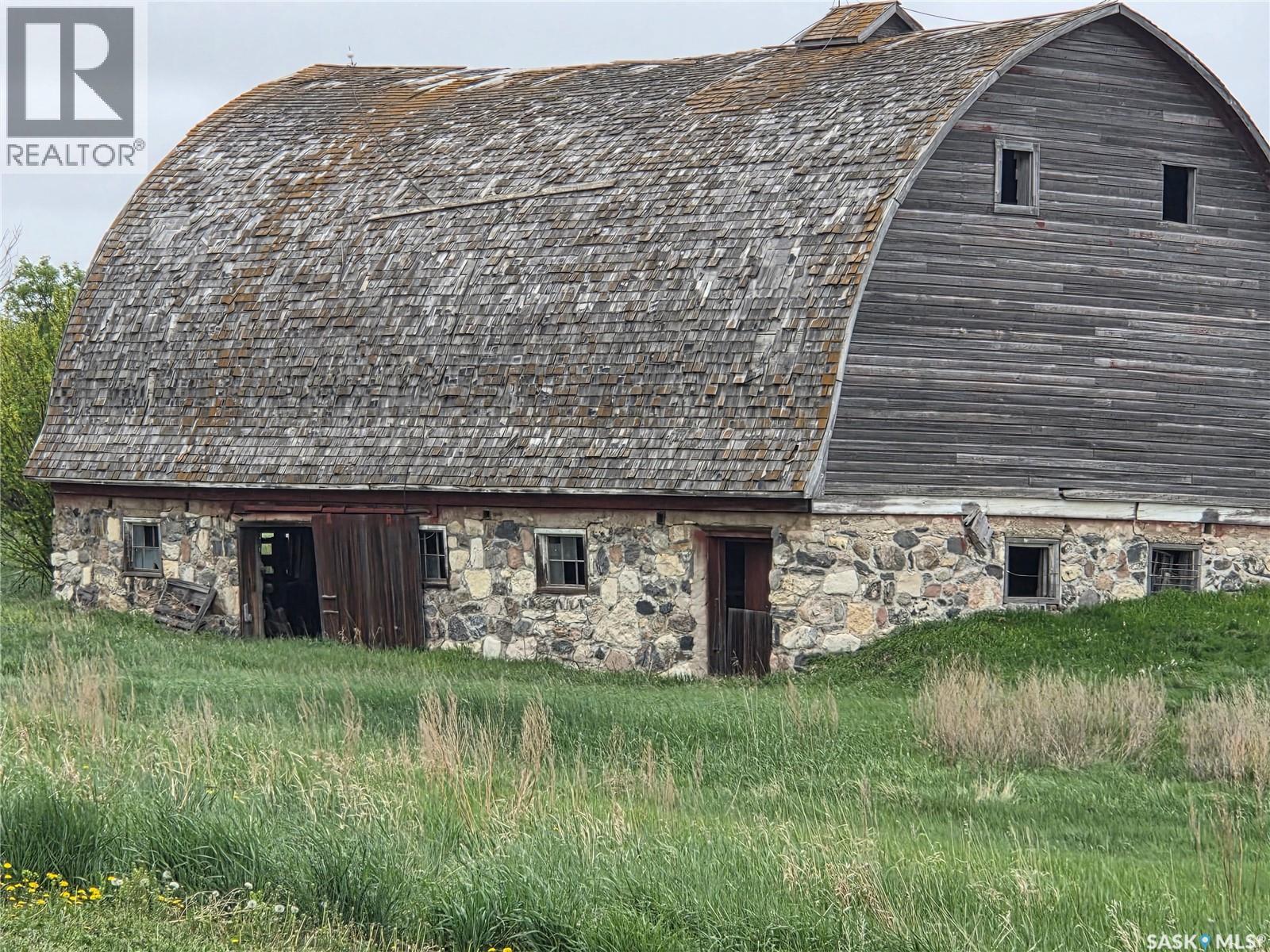 McVicar Acreage - 64