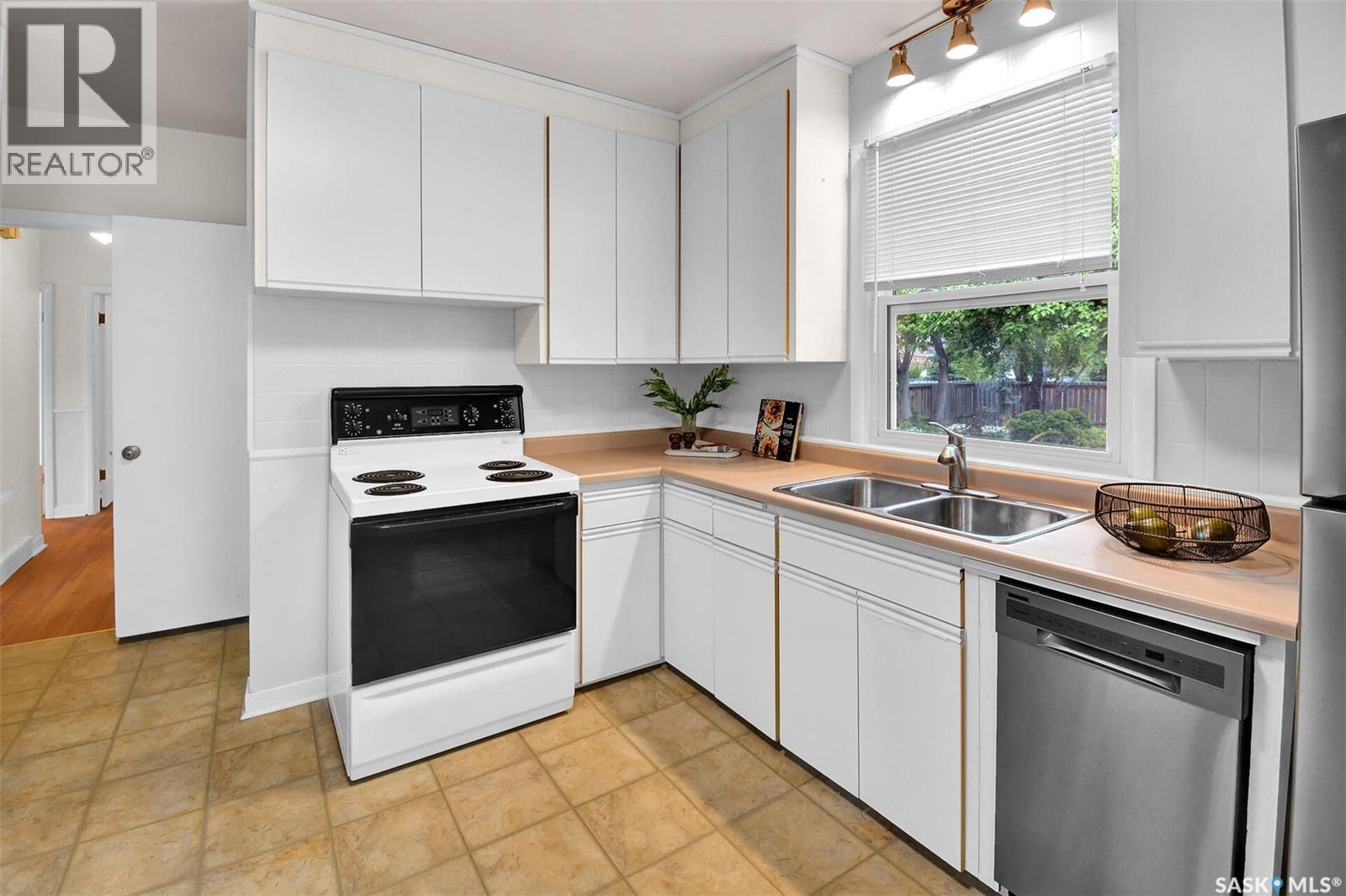 1401 Cumberland AVENUE S — photo 12