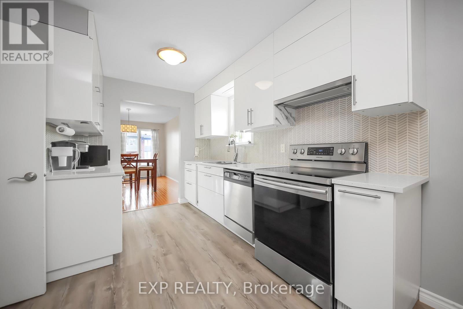 4 Bed, 2 Bath House for Sale in Ottawa – 18 WINLOCK CRESCENT, Ottawa – MLS# X13421976 - Image 15