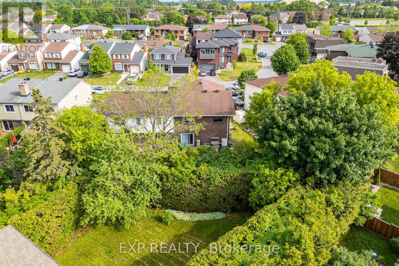4 Bed, 2 Bath House for Sale in Ottawa – 18 WINLOCK CRESCENT, Ottawa – MLS# X13421976 - Image 27