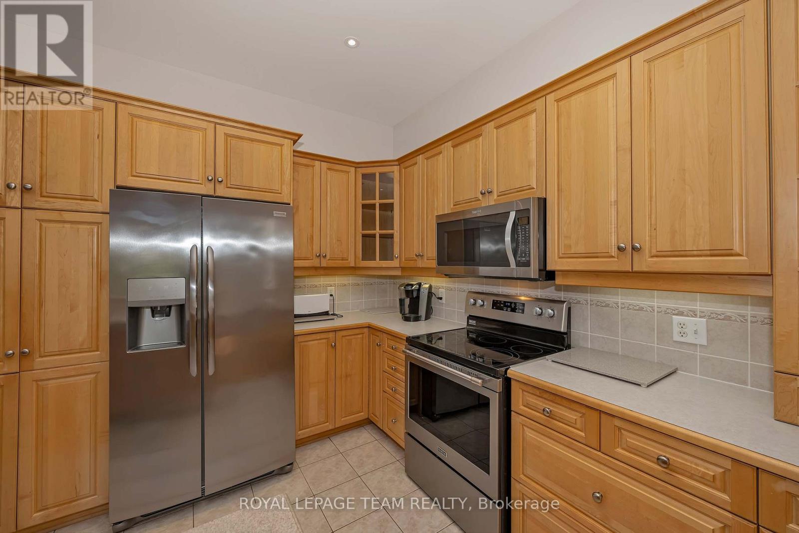 4 Bed, 3 Bath House for Sale in Ottawa – 32 SILVERTHORN COURT, Ottawa – MLS# X13422036 - Image 36