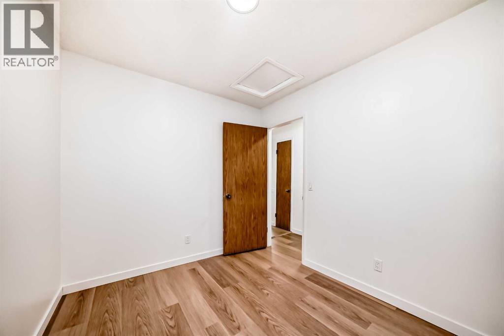 314 Castleridge Drive NE — photo 11