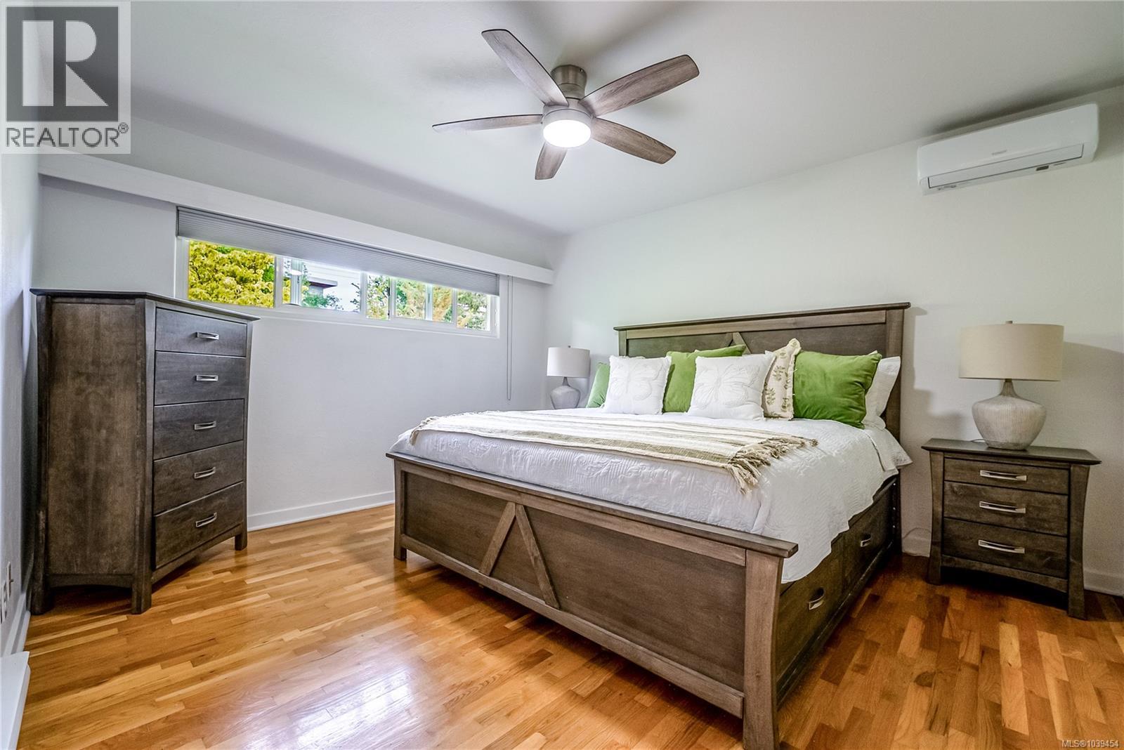  2519 Wootton Crescent, Oak Bay