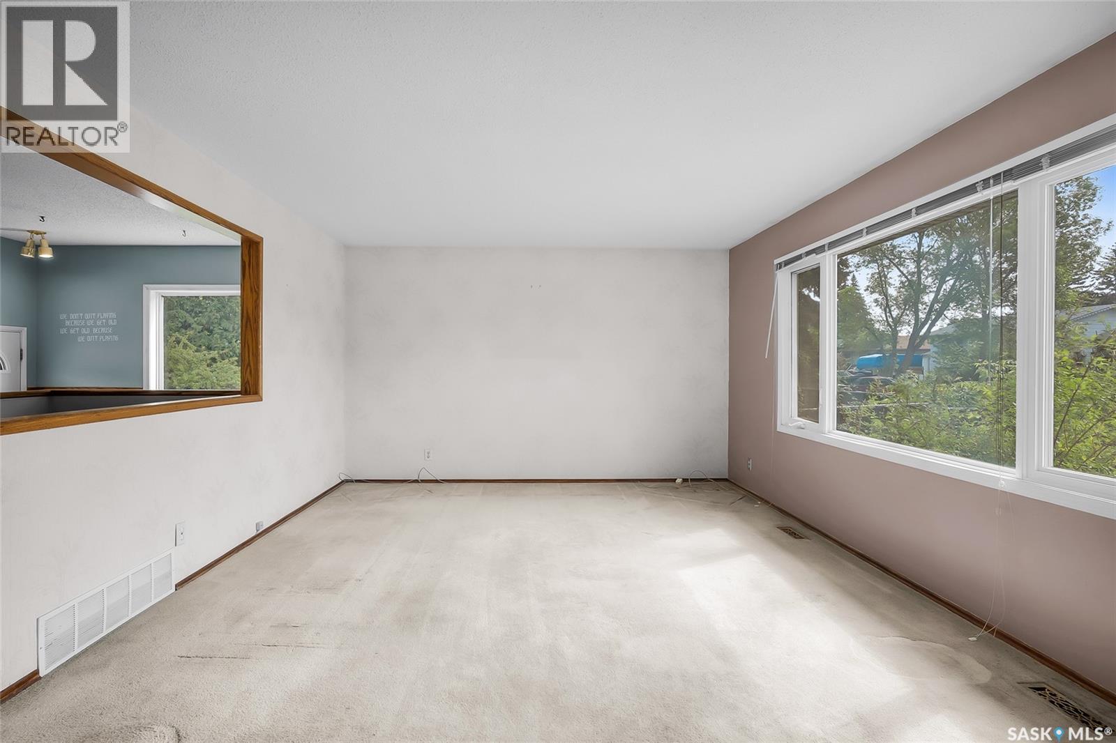 73 Laurentian DRIVE - photo 5