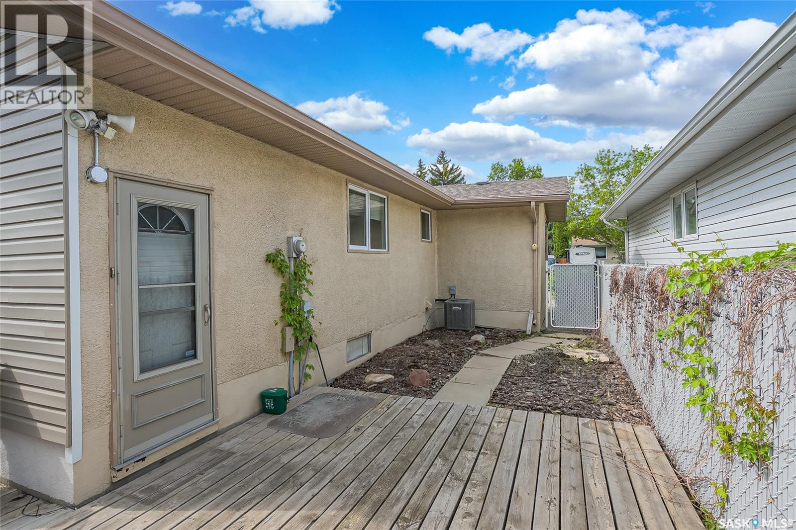 73 Laurentian DRIVE — photo 31