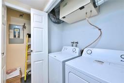 301 5th Street, Brandon, MB R7A7M3 Photo 11