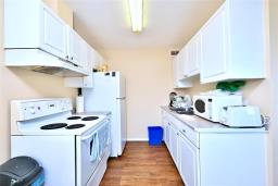 301 5th Street, Brandon, MB R7A7M3 Photo 6