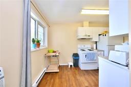 301 5th Street, Brandon, MB R7A7M3 Photo 7