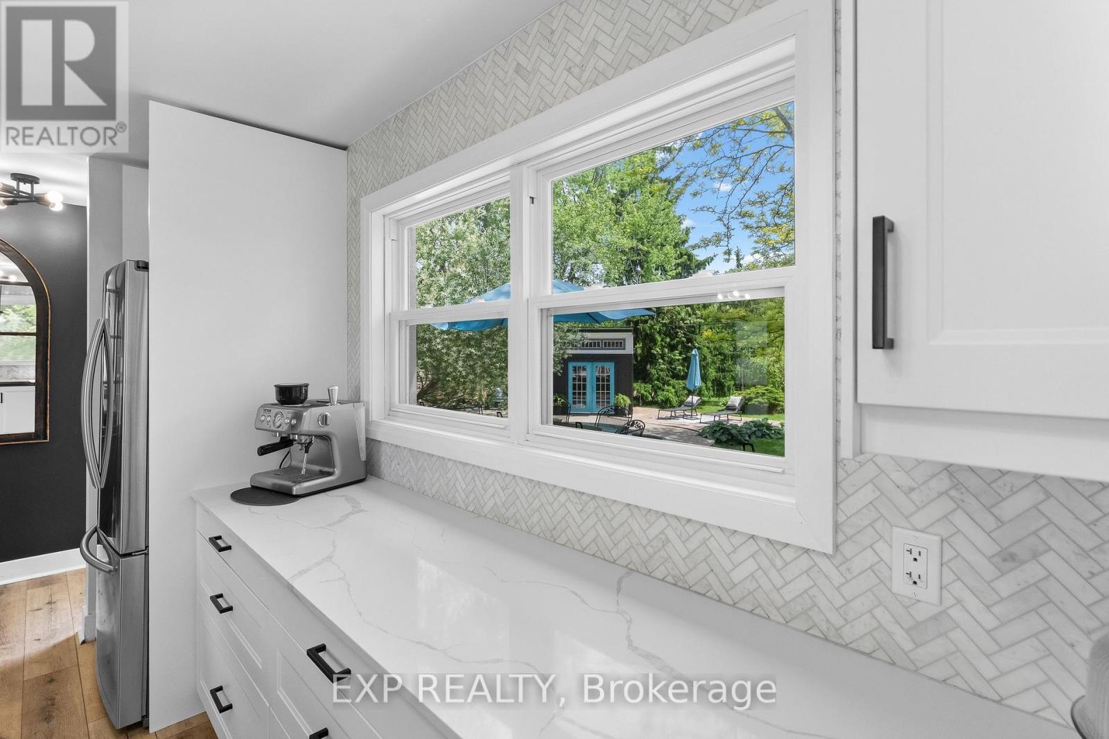 1373 ORCHARD AVENUE - 16