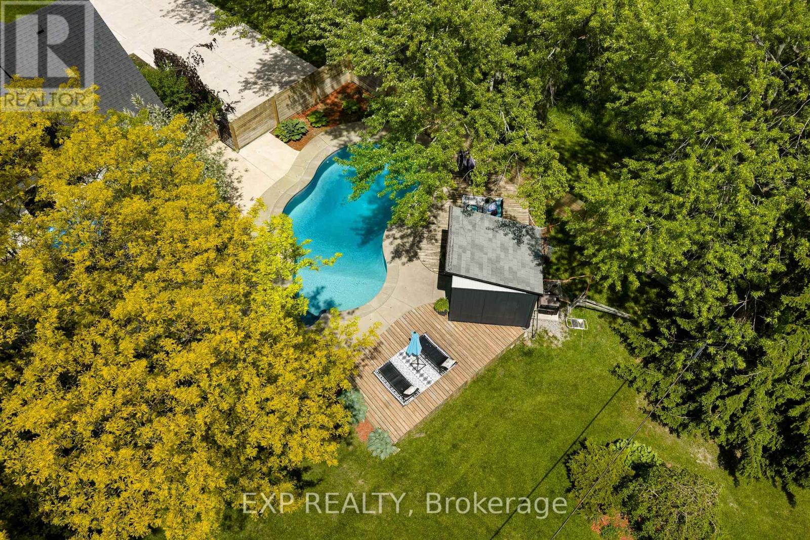 1373 ORCHARD AVENUE - 44