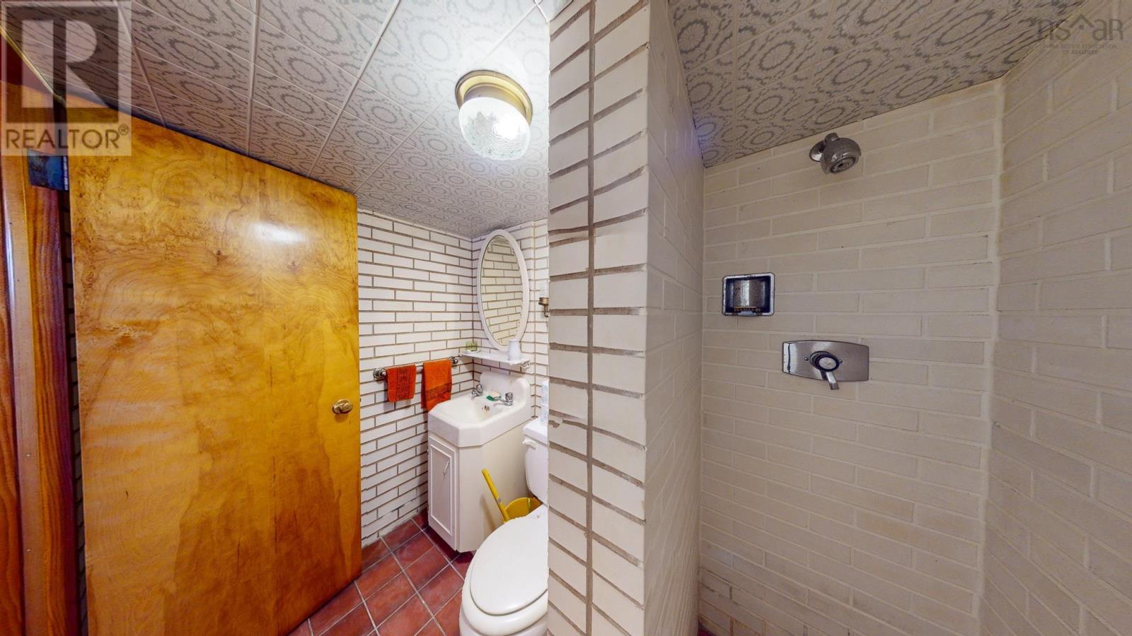 346 Oak Island Road - 40