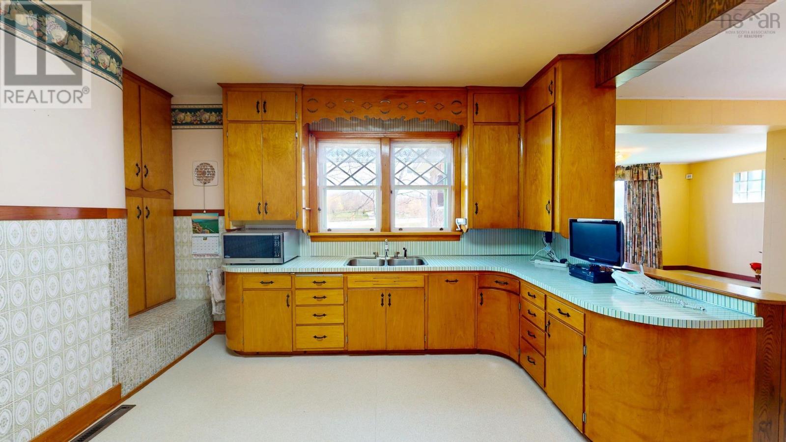 346 Oak Island Road - 9