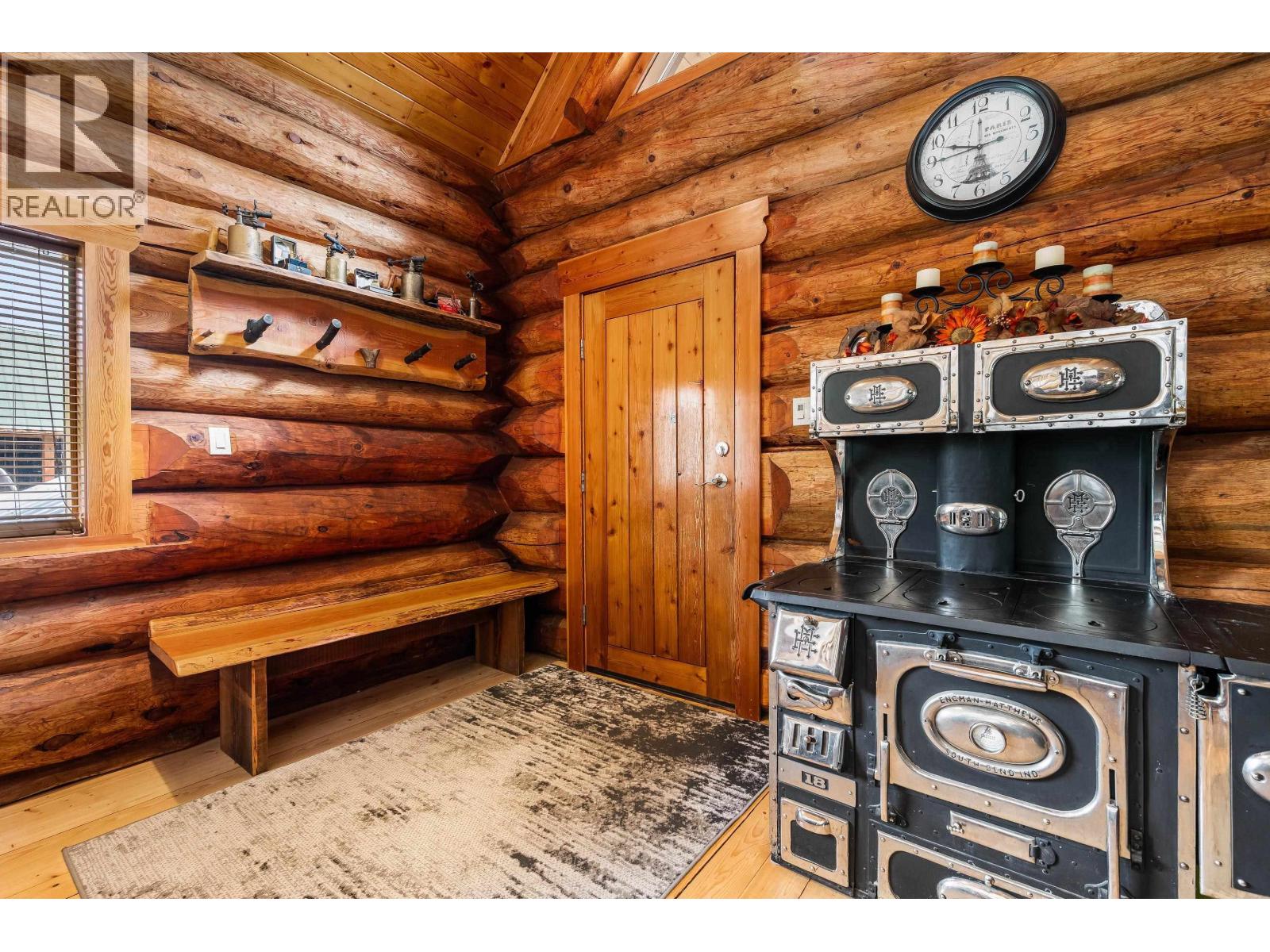 6483 HORSE LAKE ROAD - 12