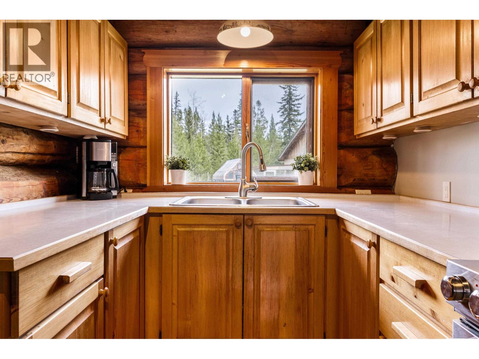 6483 HORSE LAKE ROAD - 20