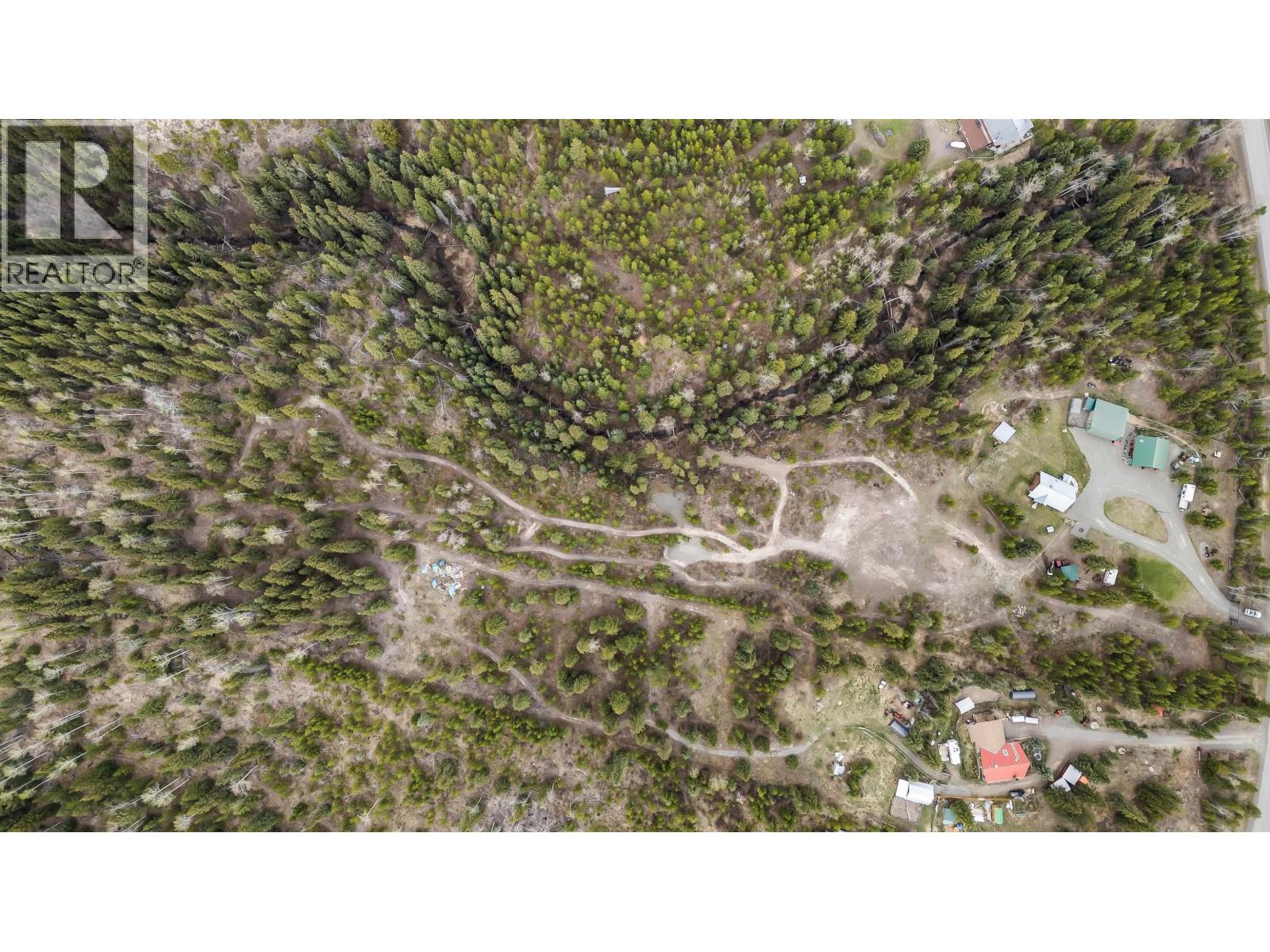 6483 HORSE LAKE ROAD - 36