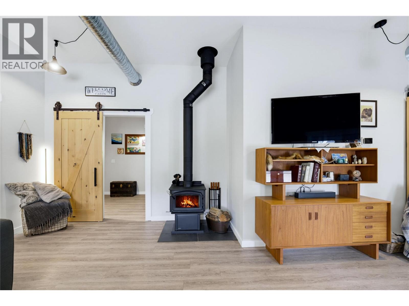 4920 Ivy Road - 29