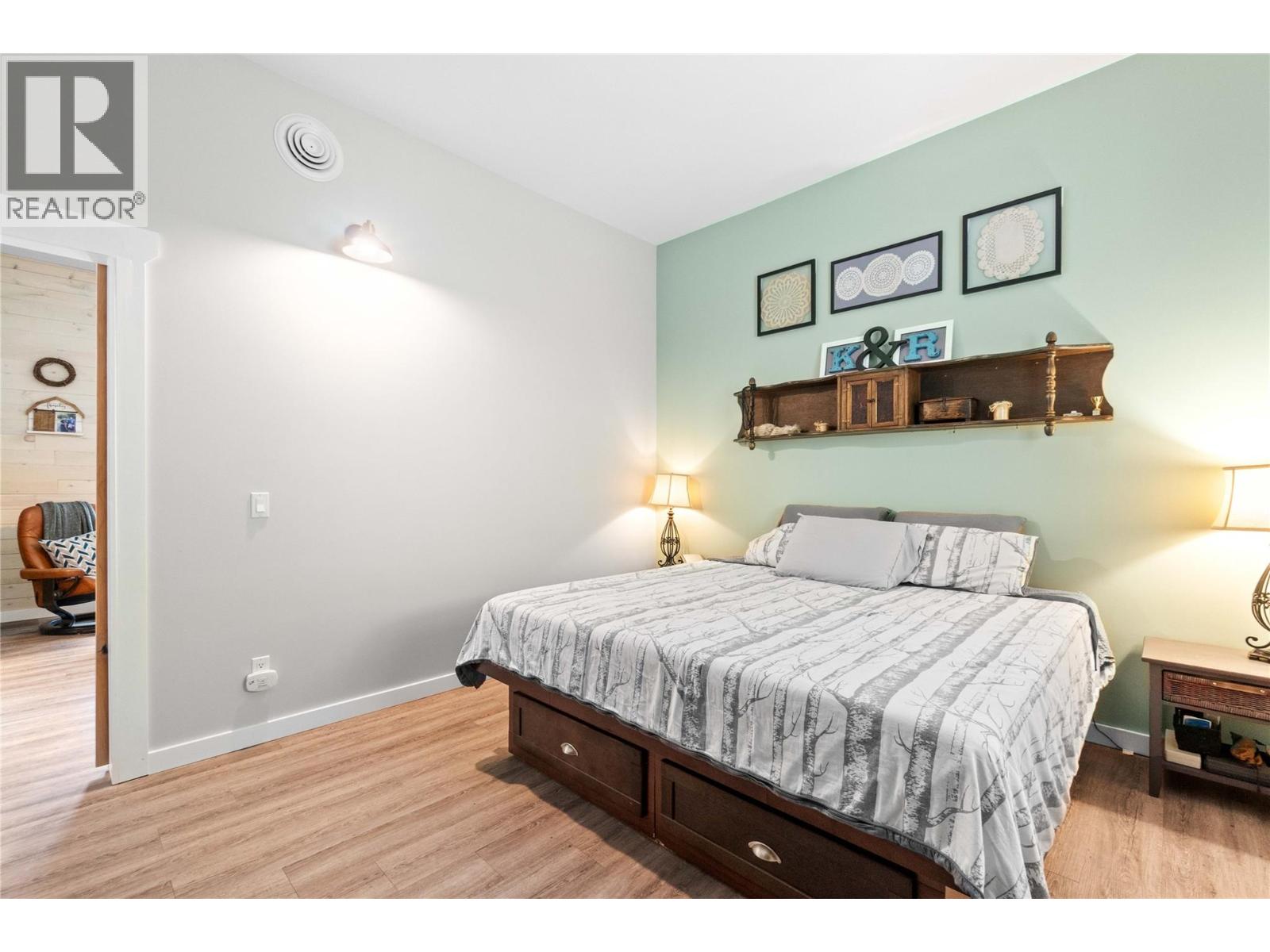4920 Ivy Road - 22