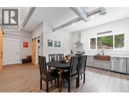 4920 Ivy Road, Eagle Bay, BC V0E1T0 Photo 12