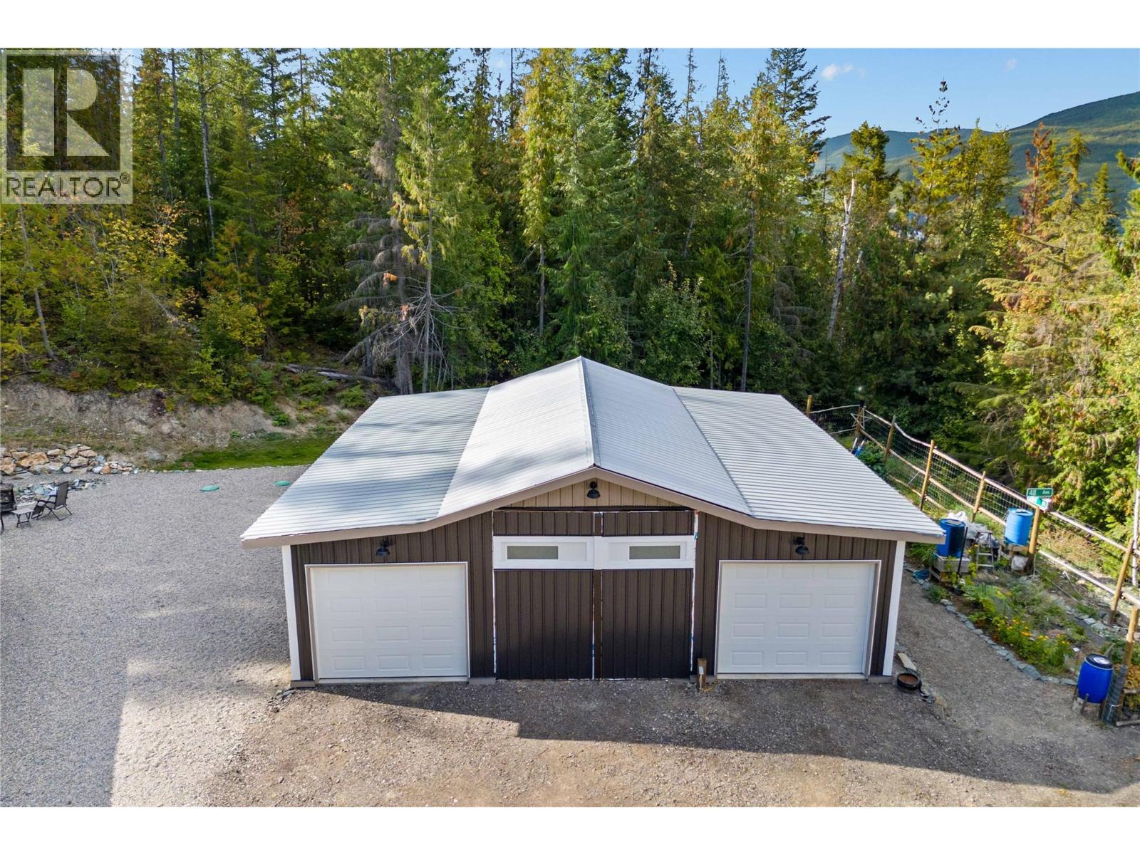 4920 Ivy Road - 55