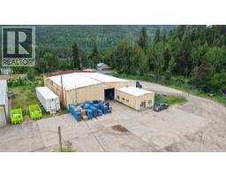 1795 Homegoods Road, Genelle, BC V0G1G0 Photo 9