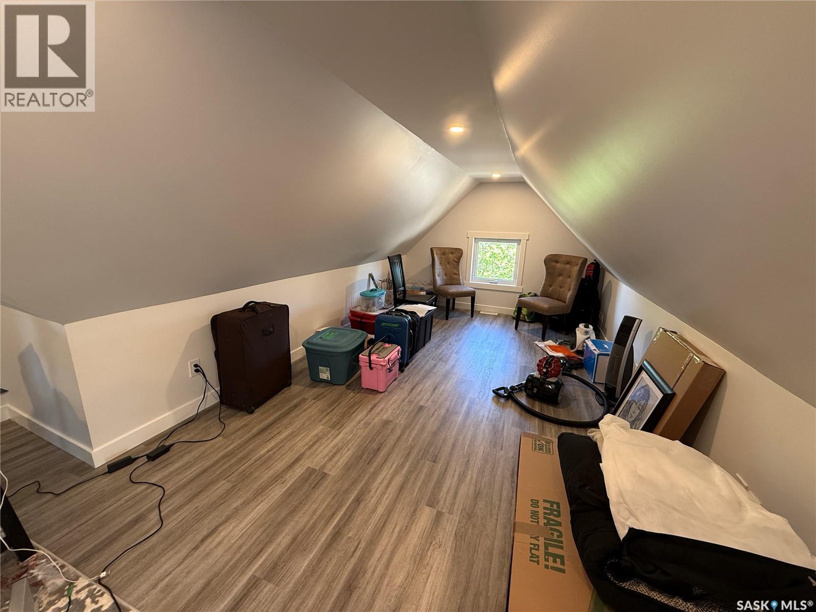 301 3rd STREET S - 18