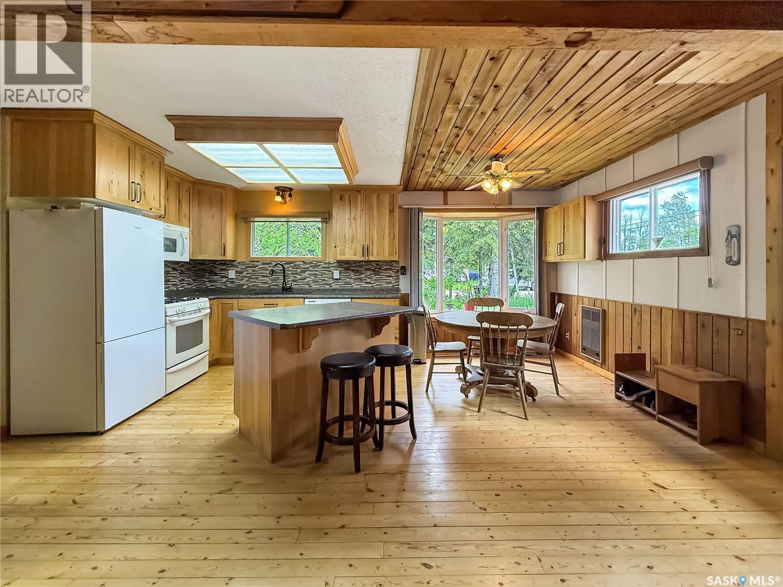 26 Lakeshore DRIVE - 12