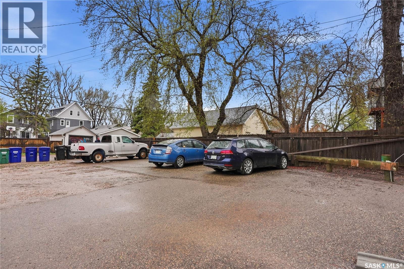 #813 12TH STREET E - 8