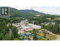 1795 Homegoods Road, Genelle, BC V0G1G0 Photo 27