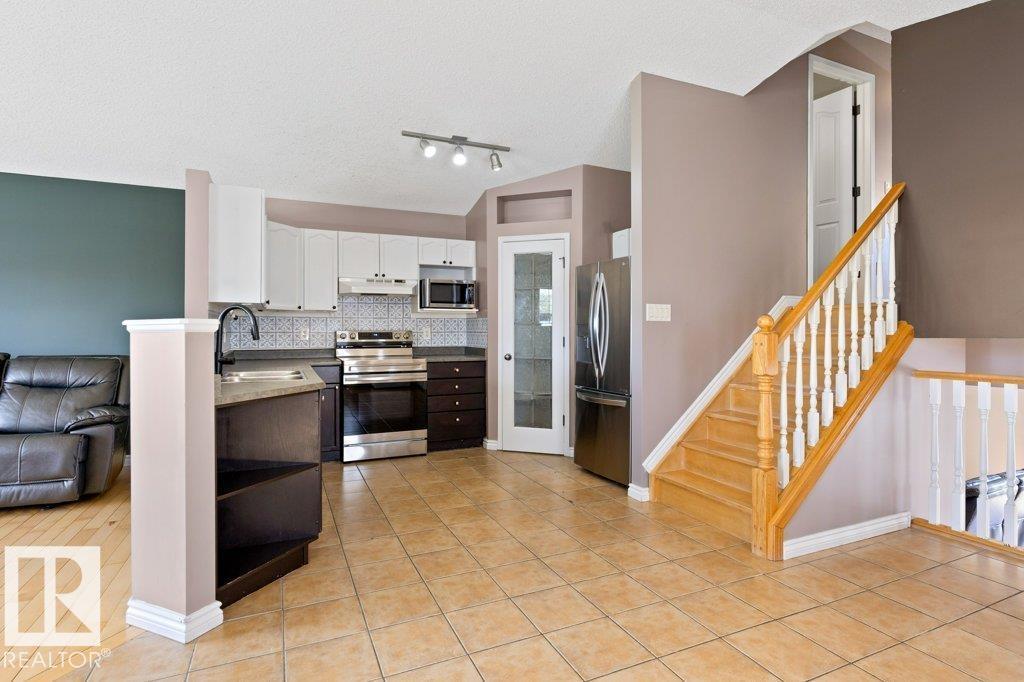11617 167B AV NW — photo 10