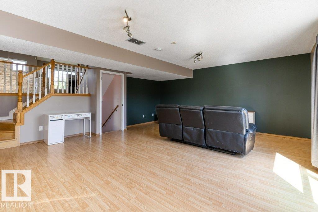 11617 167B AV NW — photo 22