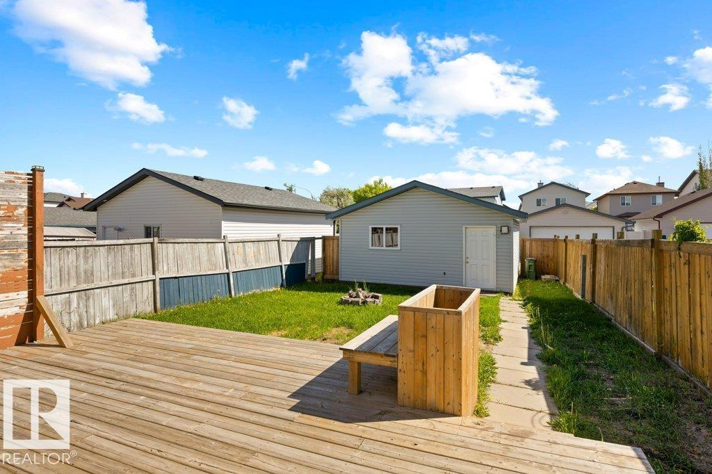 11617 167B AV NW — photo 33