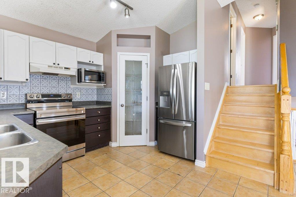 11617 167B AV NW — photo 12