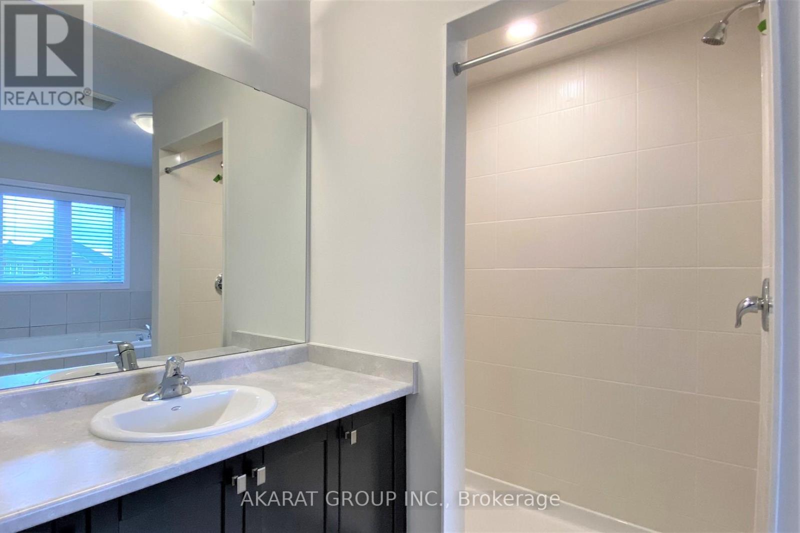 6 DOREEN DRIVE - Image 30
