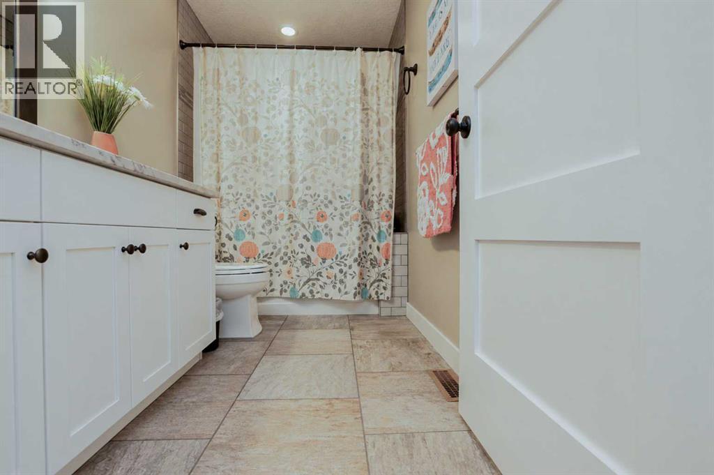 29 Boyd Lakesshore — photo 24