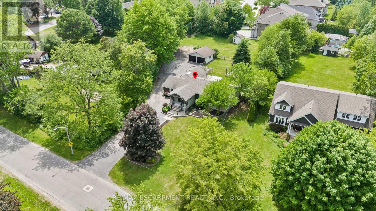 404 HAMILTON DRIVE - 45