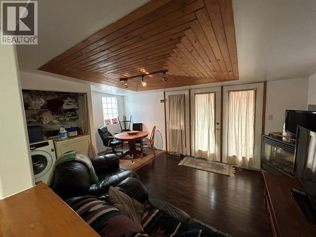 525 Central Avenue - 8