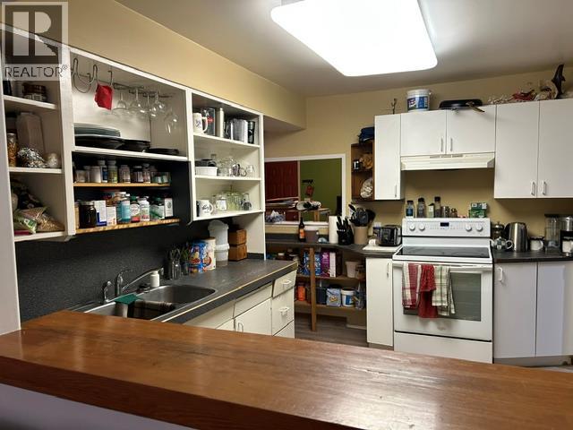 525 Central Avenue - 10