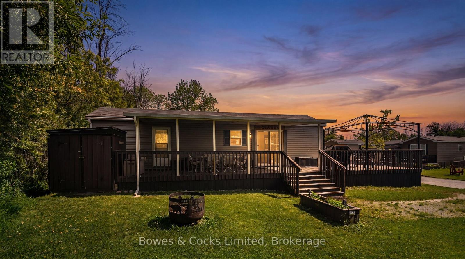 14 LAWSON CRES. - 1235 VILLIERS LINE - 3