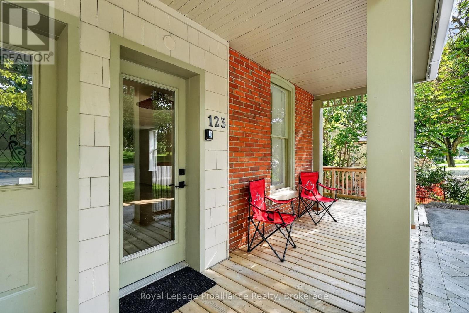 123 MAIN STREET - 22